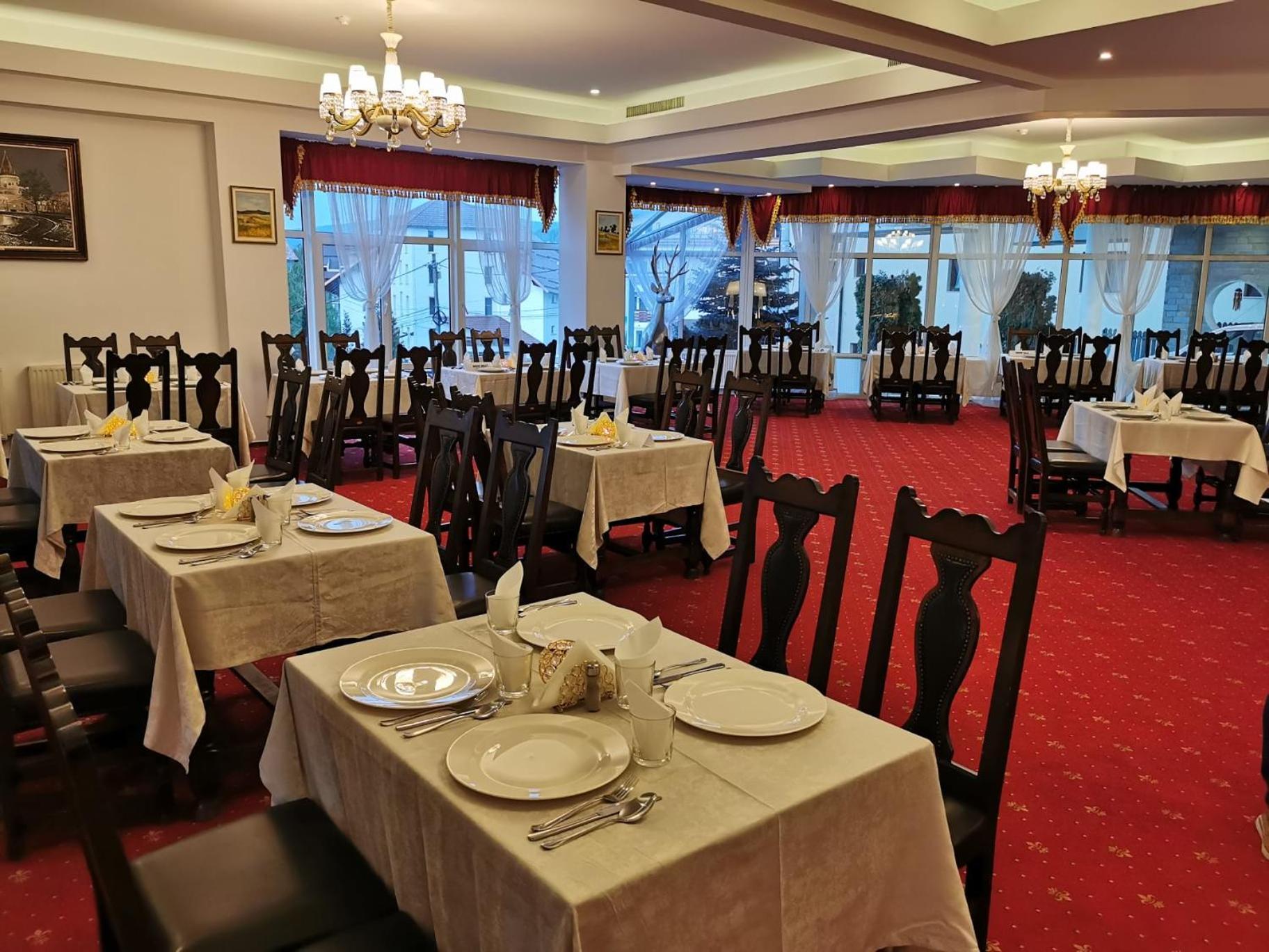 Atrium Panoramic Hotel & Spa 프레데알 외부 사진